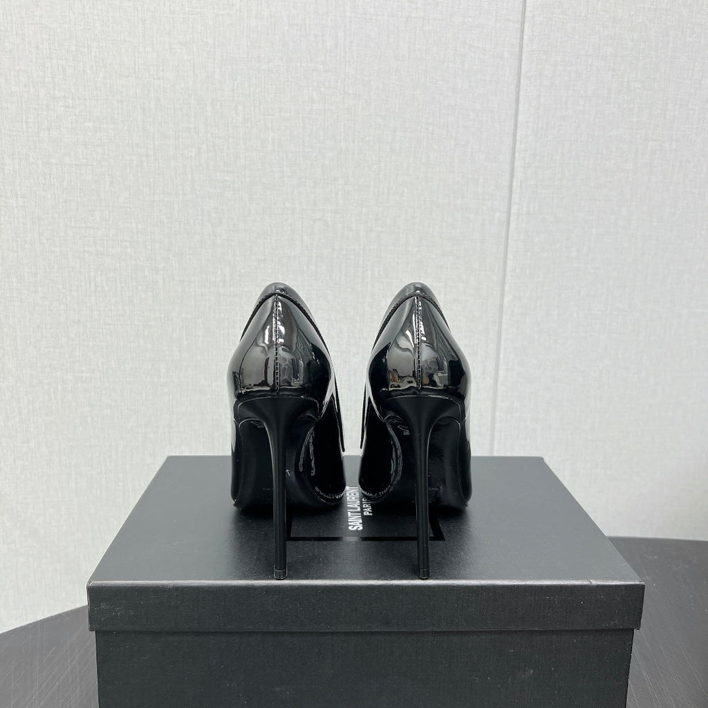 D'ORSAY PUMPS IN BLACK GLOSSY CALFSKIN