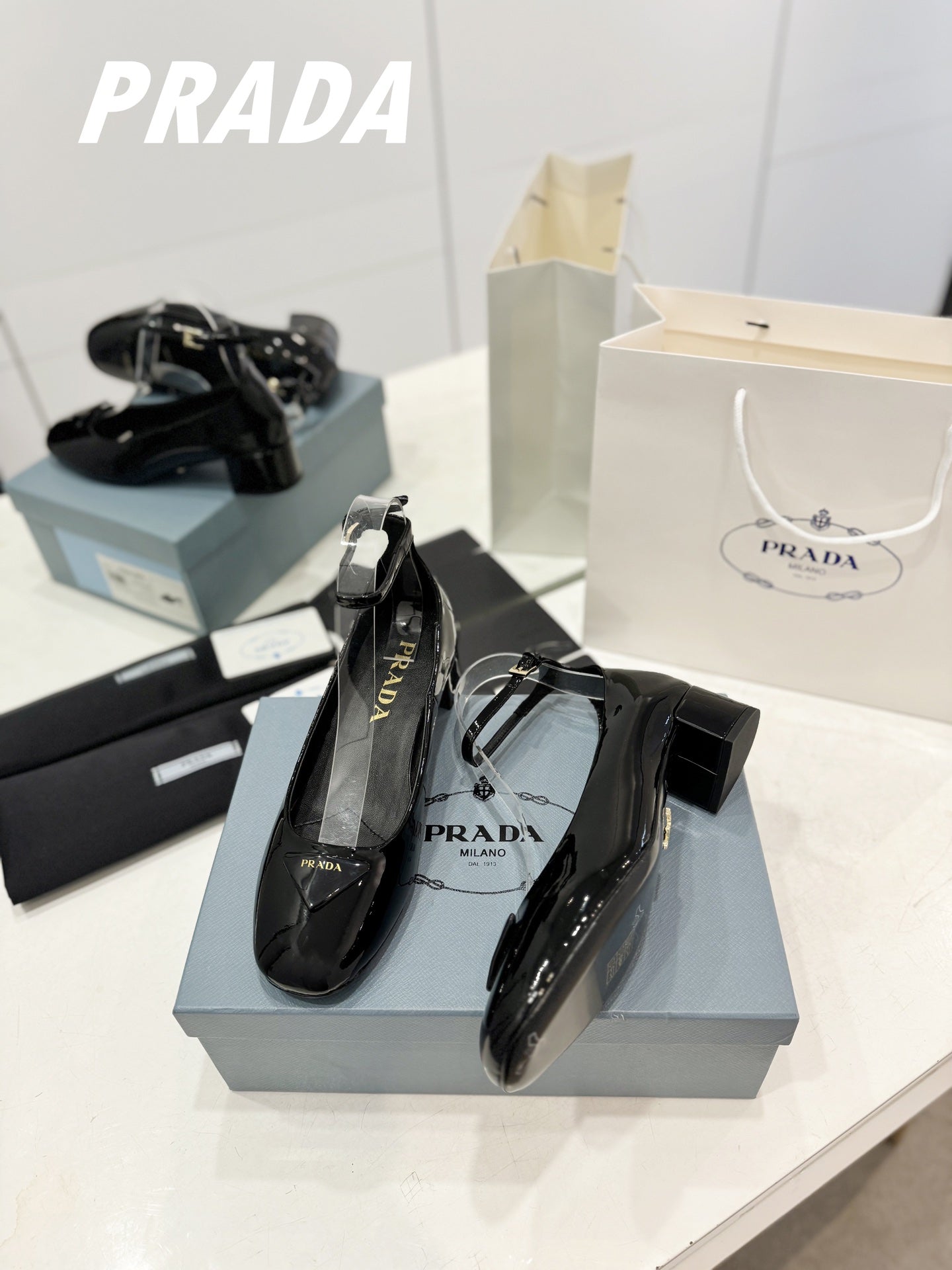 PRADA NAPPA MARY JANE PUMPS GLOSSY BLACK LAMBSKIN